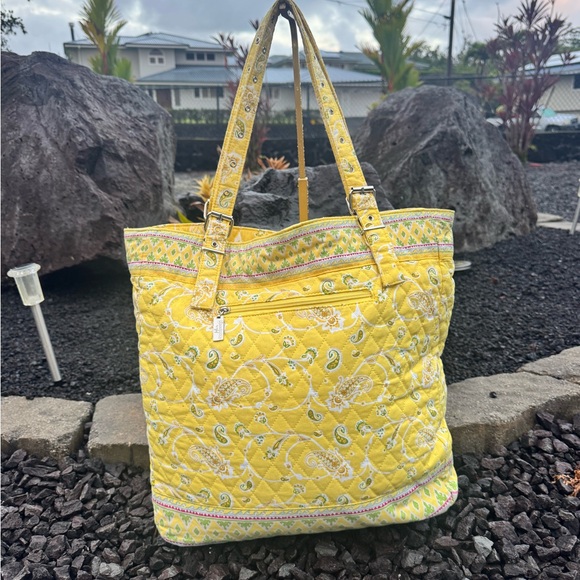 Americana by Sharif Yellow Quilted Tote Bag Paisley Print - Picture 3 of 12